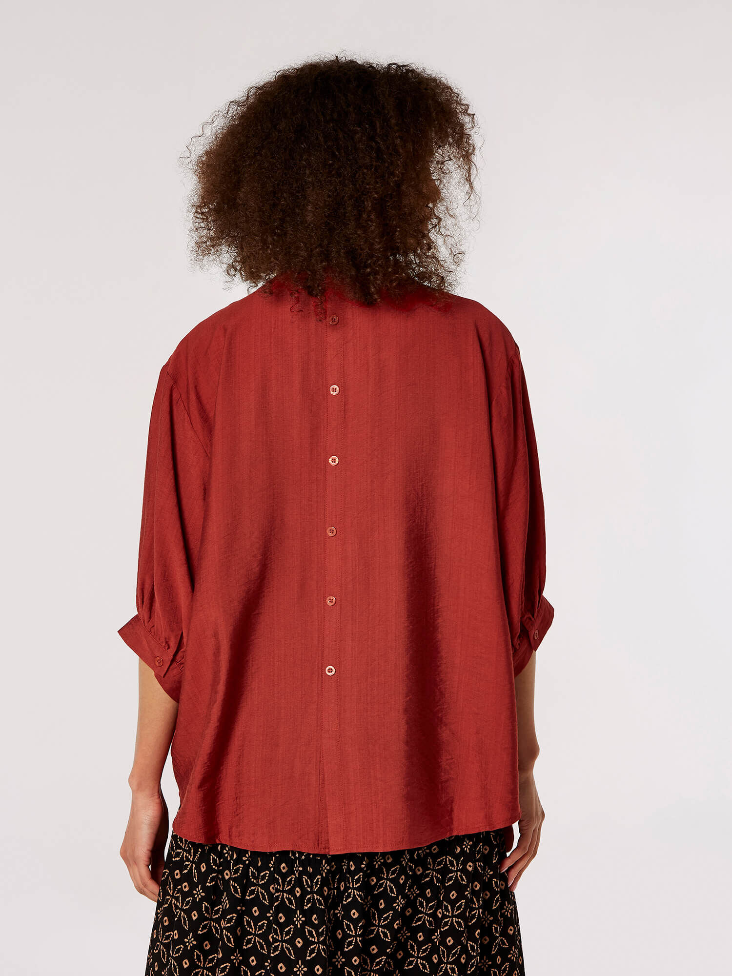 High low button cheap down blouse