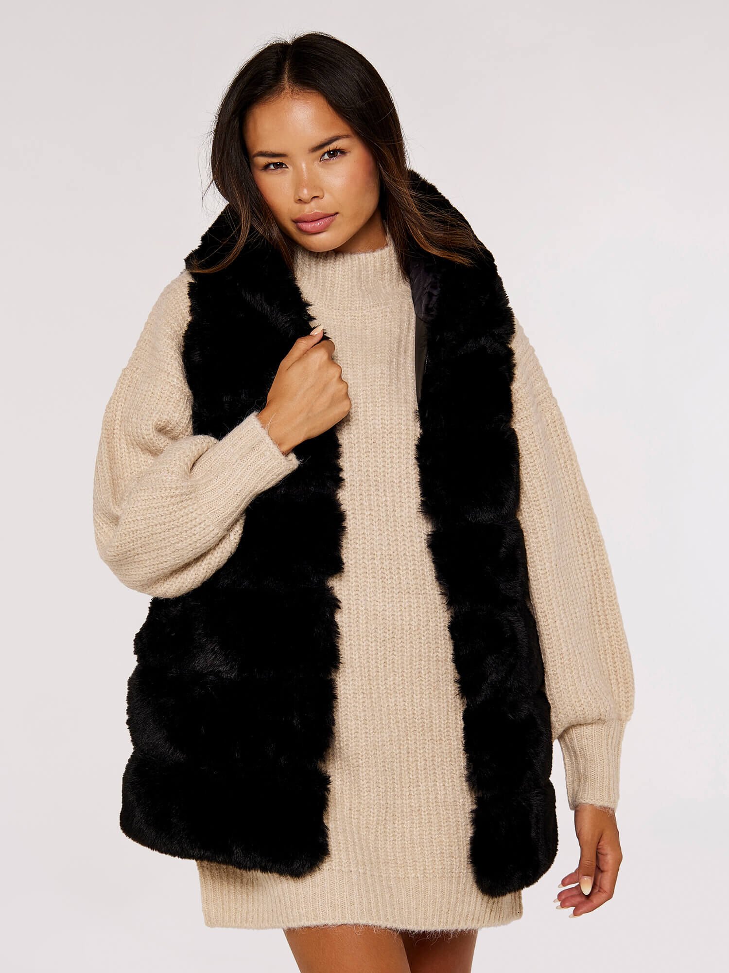 Tiered Fur Hooded Gilet Apricot Clothing