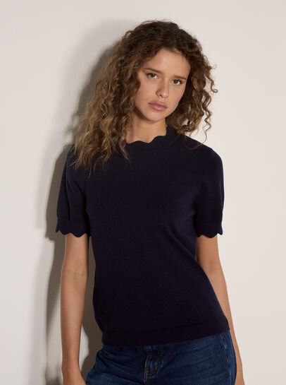 Scallop Knitted T-Shirt
