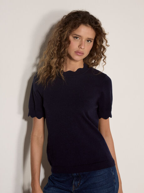 Scallop Knitted T-Shirt
