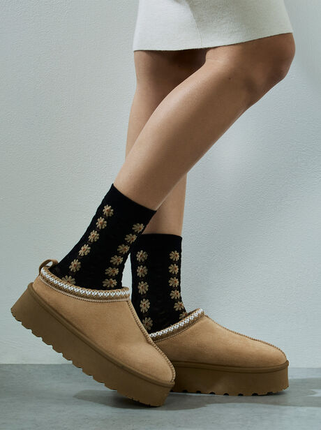 Cosy Slip On Platform Boots