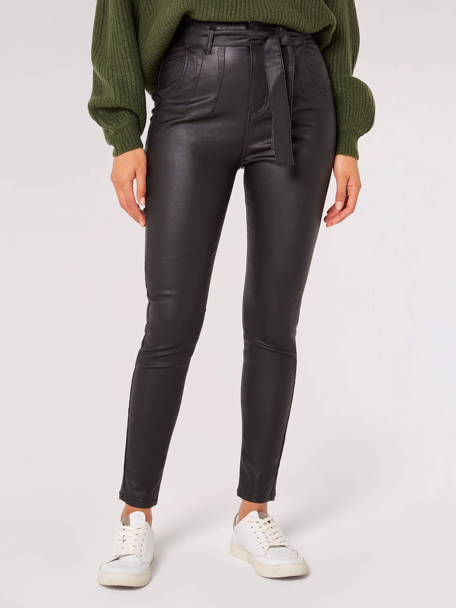 Skinny fit leather trousers 2025