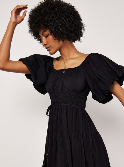 Puff Sleeve Tiered Midi Dress