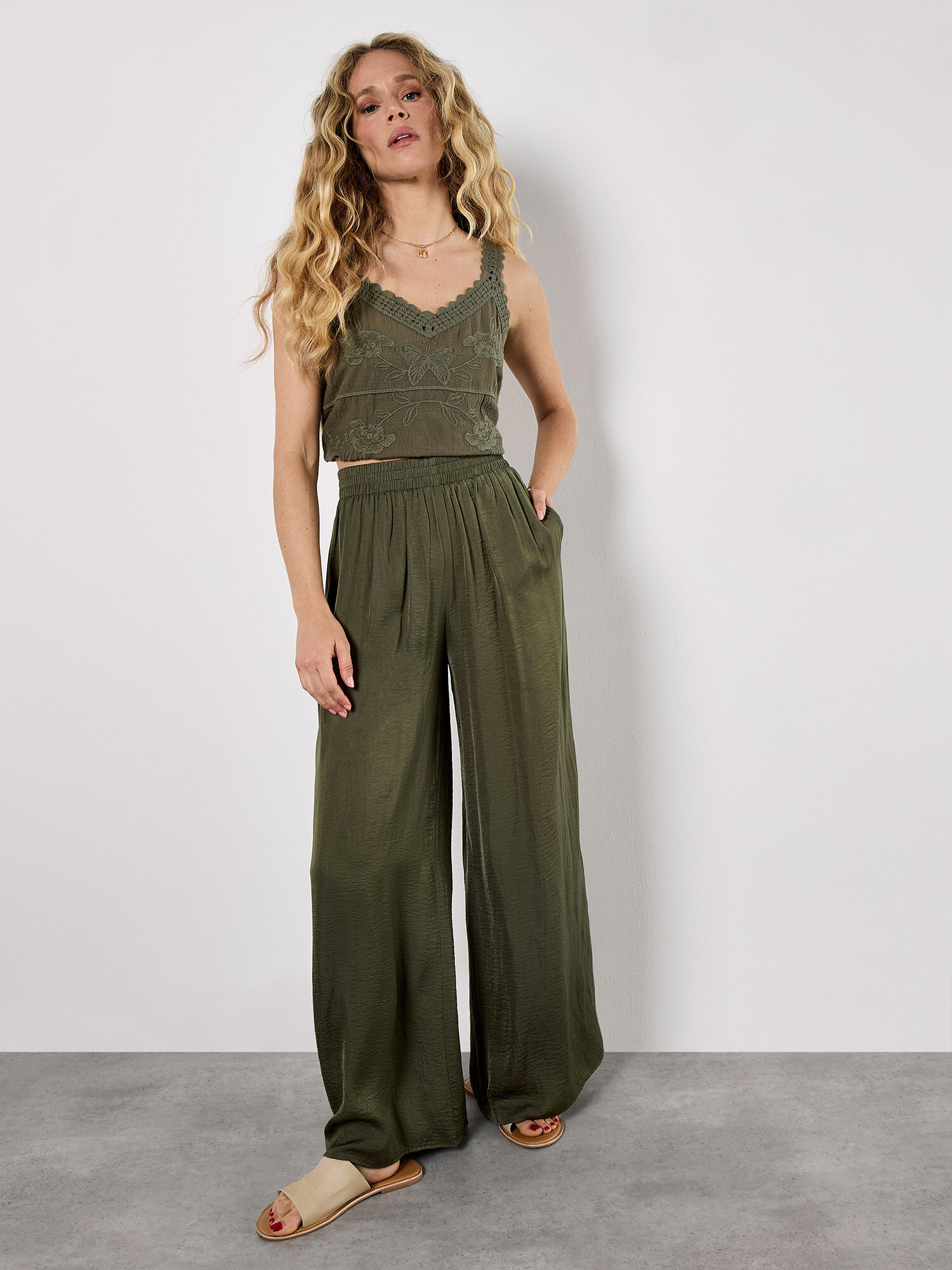 25　FRAMeWORK LINEN-TERRY サロペット 5056487362310_1.jpg?v=