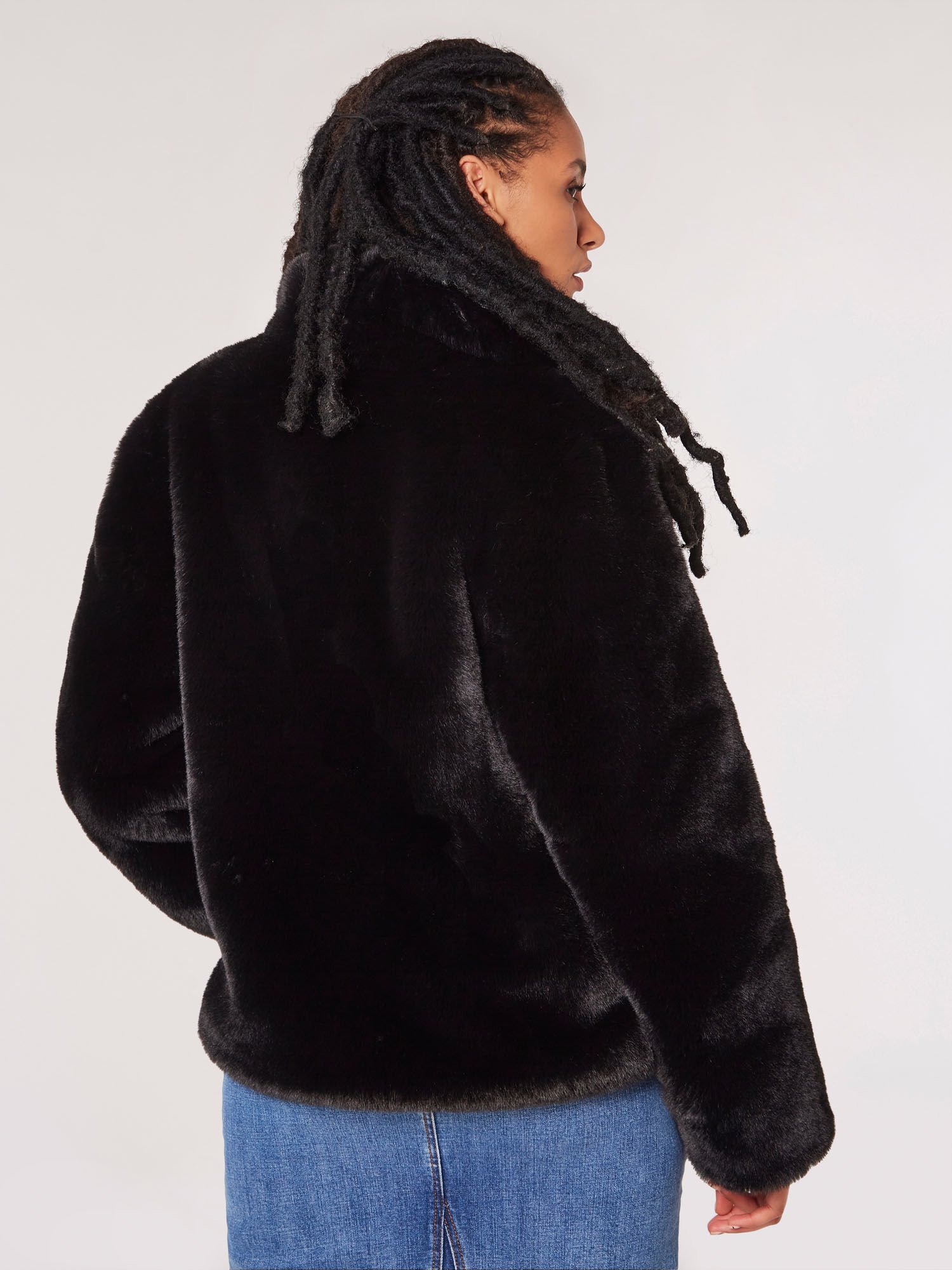 Short black fluffy jacket new arrivals