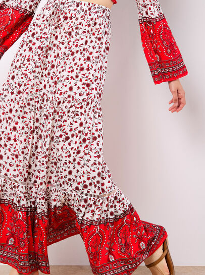 Sarasa Floral Tiered Maxi Skirt