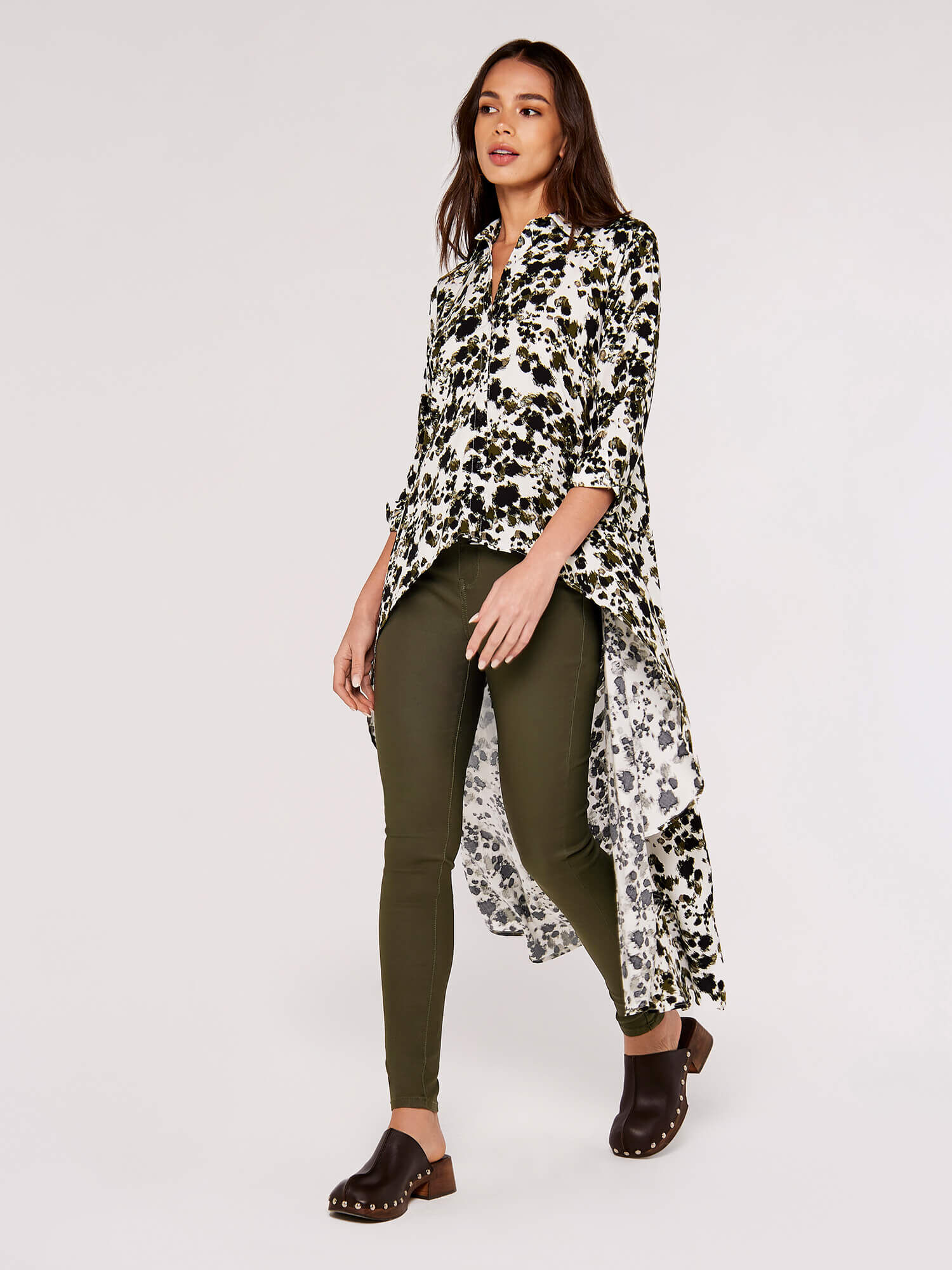 Extreme high sales low top