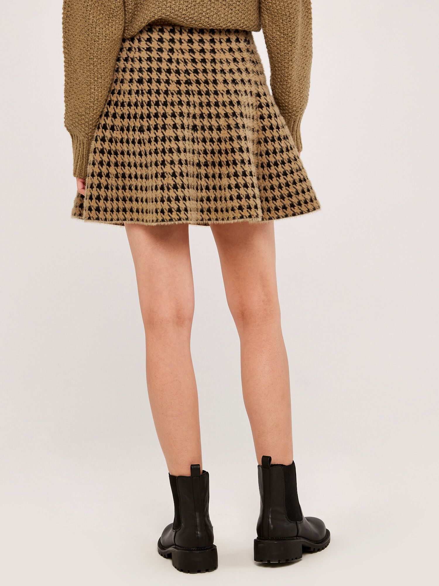Dogtooth Mini Skirt Apricot Clothing