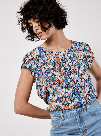 Ditsy Floral Tulip Sleeve Top