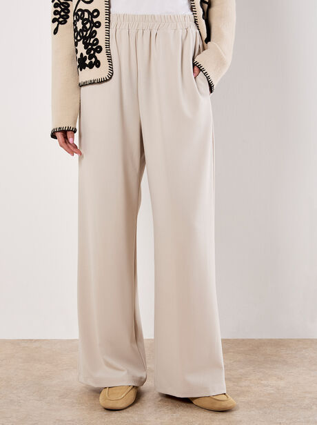 Woven Wide Leg Trousers