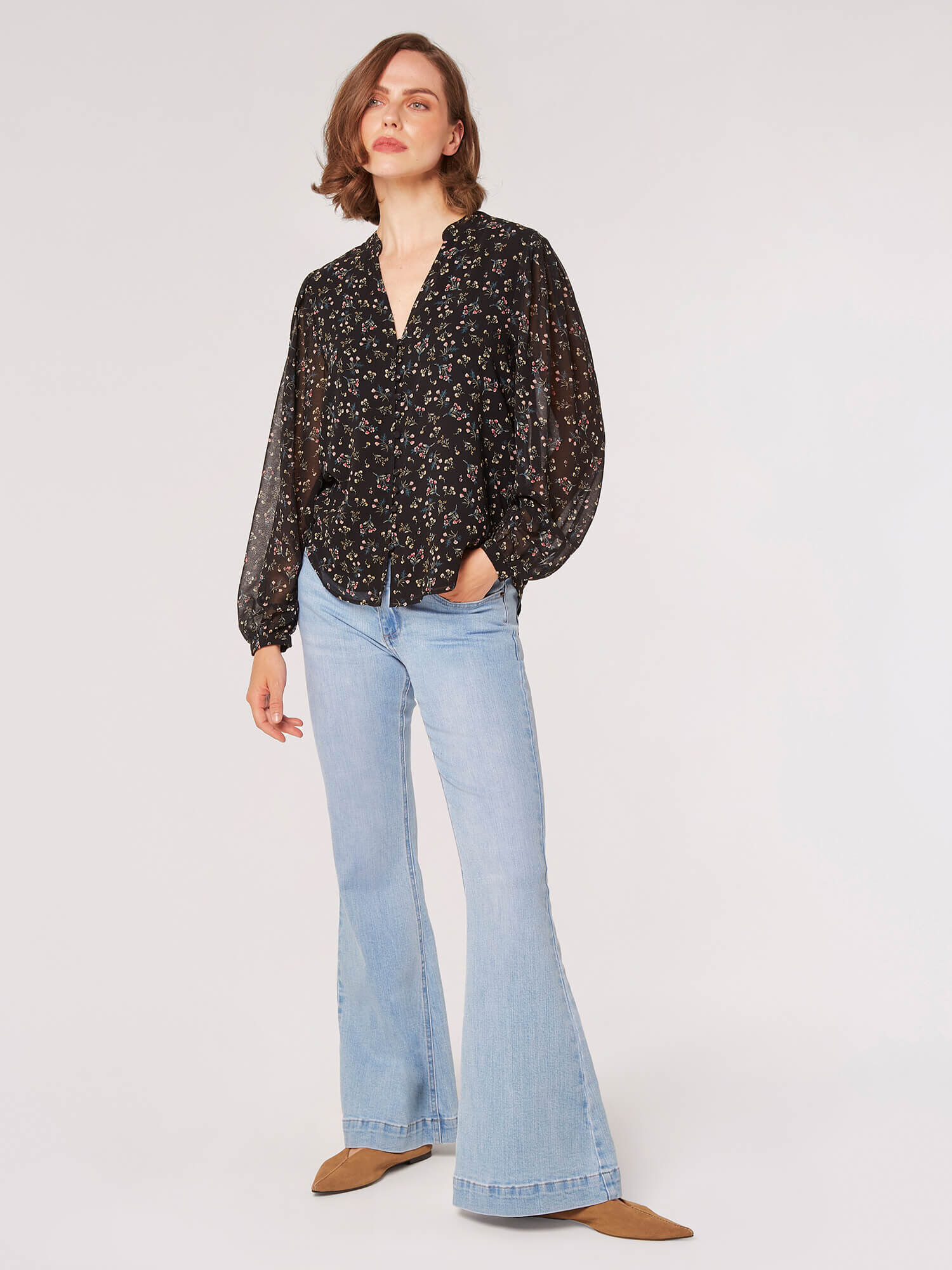 Ditsy Floral Chiffon Blouse