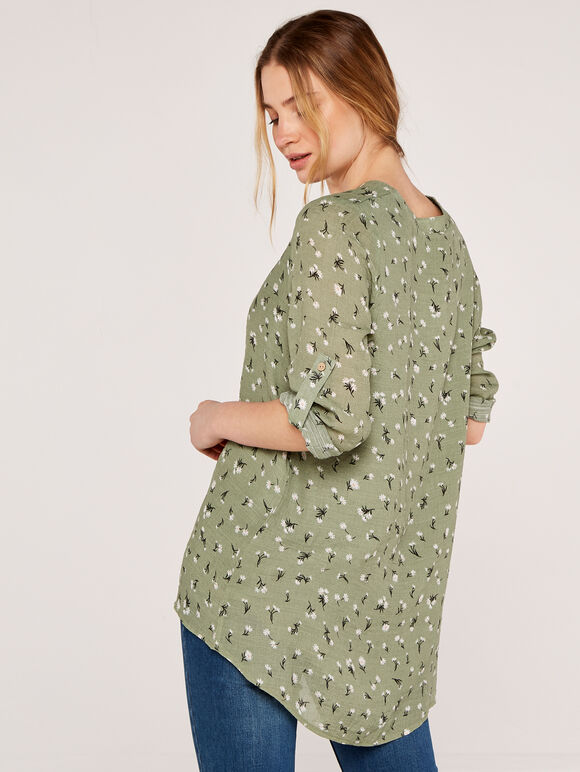Daisy Print Button Top, Green, large