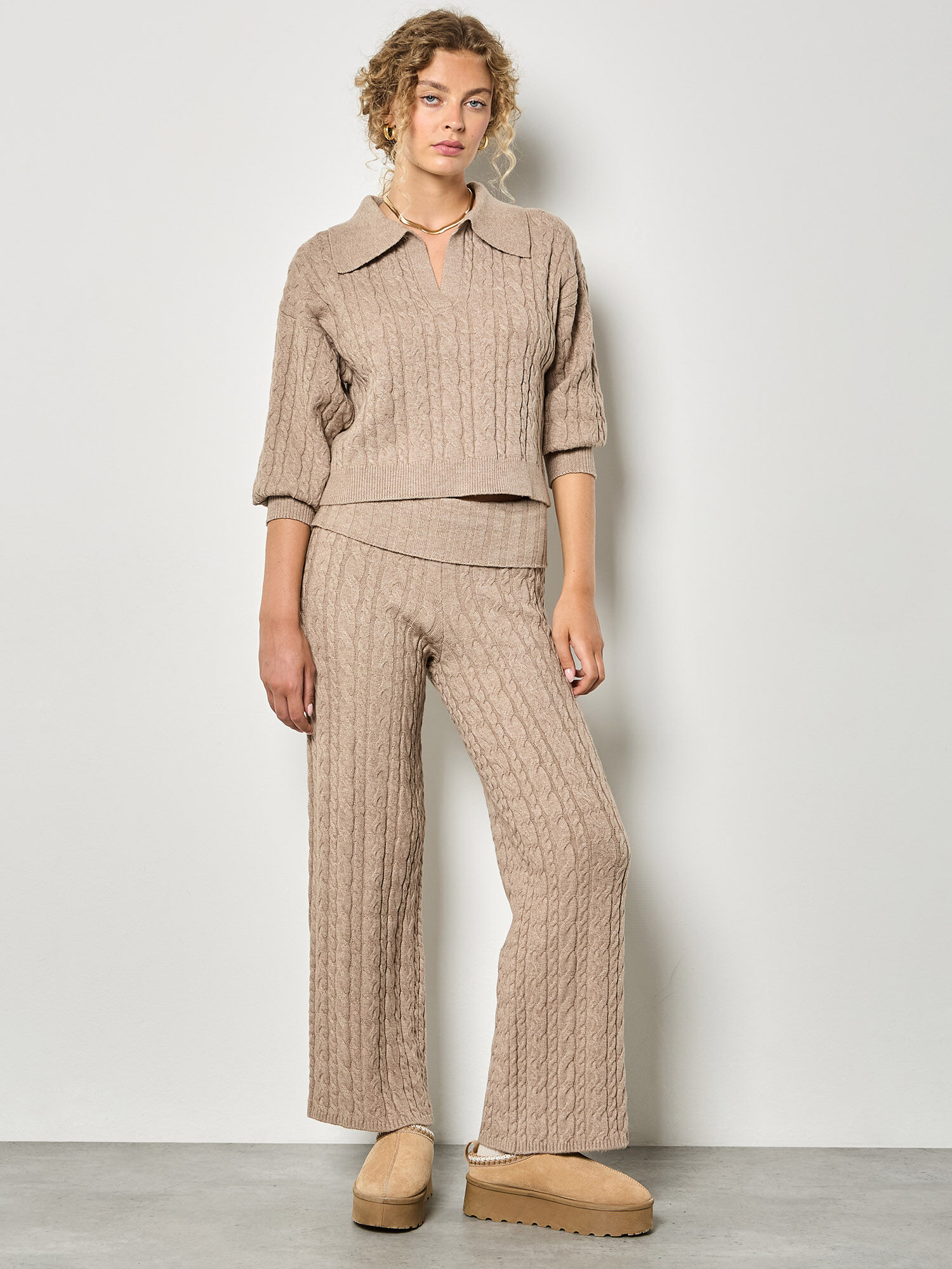 トップス ULTERIOR TwistedLooseMilanoRibKnitPoro Twisted Cable Knit Crop Jumper | Apricot Clothing