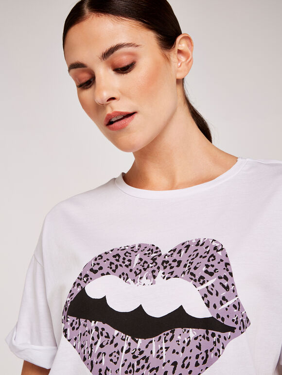 Wild Animal Lips Turn Up T-Shirt, White, large