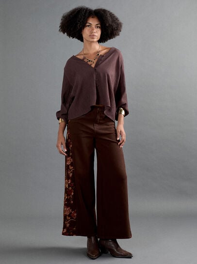 Floral Embroidered Wide-Leg Jeans