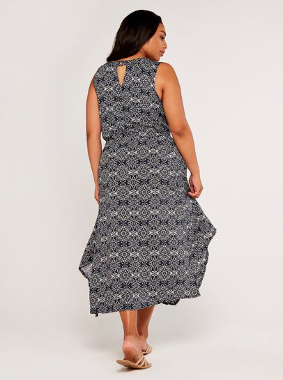 Curve Mosaic Print Tassel Tie Maxi Dress