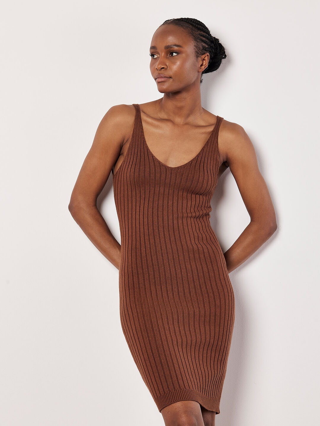 Ribbed Knit Bodycon Midi Dress