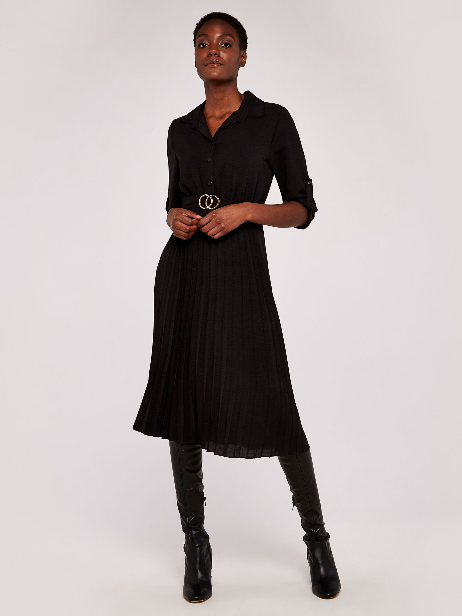 Circles Belt Pleated Midi Dress Apricot Clothing