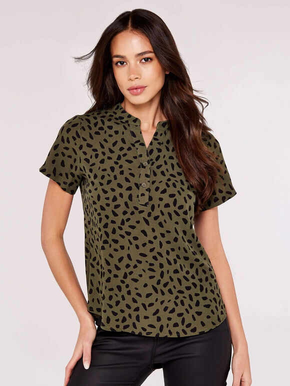  Pebble V Neck Top, Khaki, large