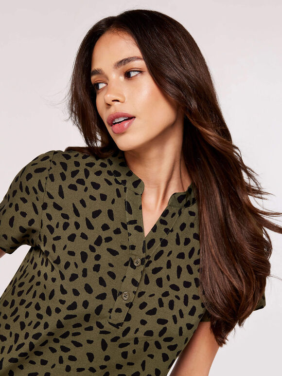  Pebble V Neck Top, Khaki, large