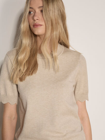 Scallop Knitted T-Shirt
