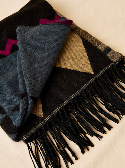 Geometric Knit Blanket Scarf