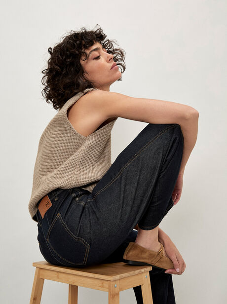 Aiko Dark Wash Barrel Jeans