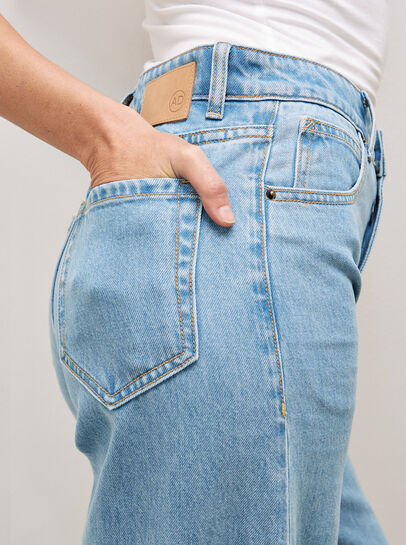 Zana Wide Leg Jeans
