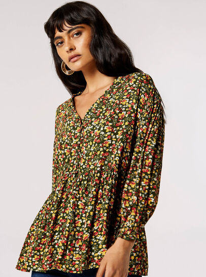 Oversized Ditsy Floral Top