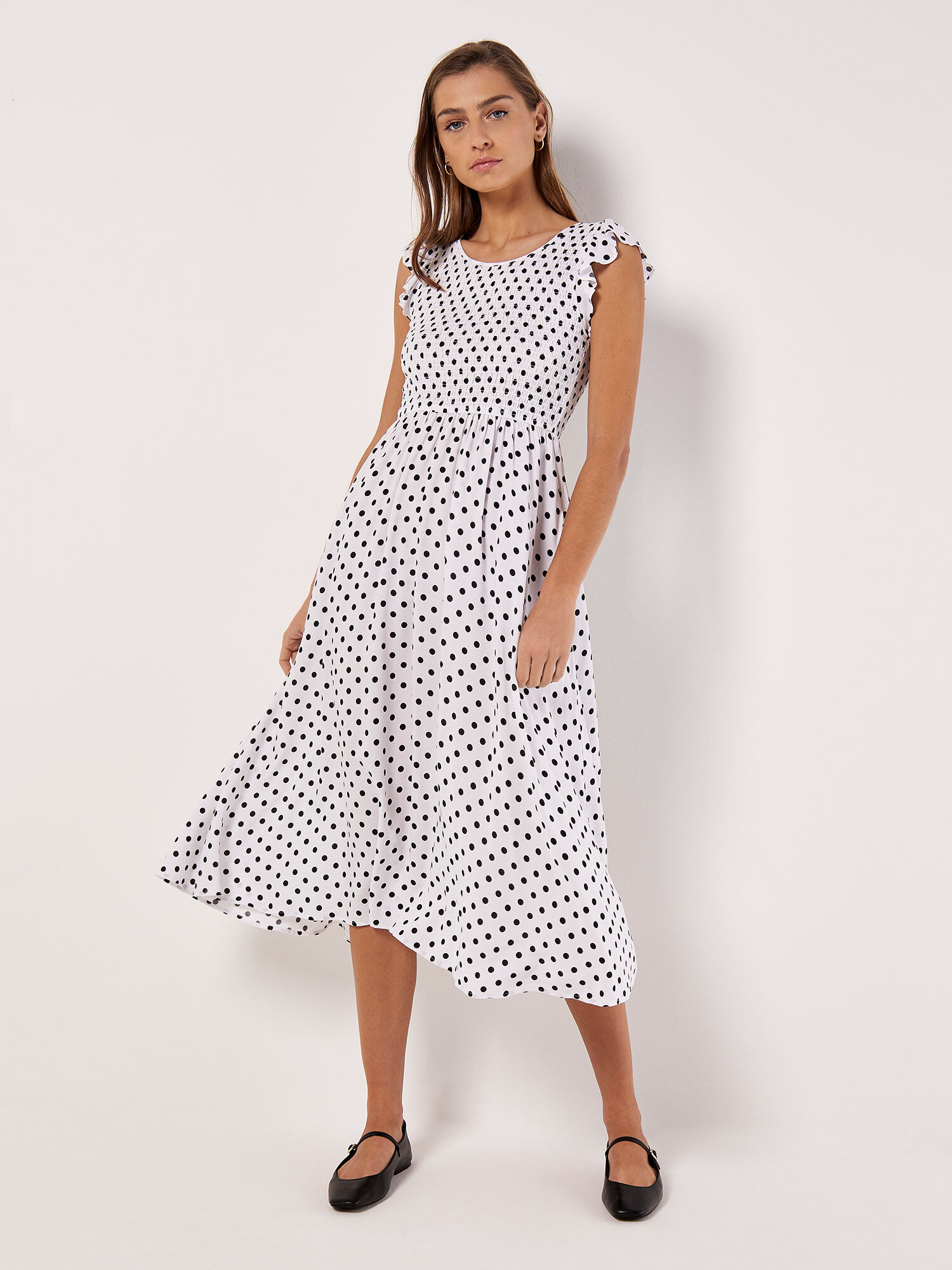 Polka dot smocked dress 2025