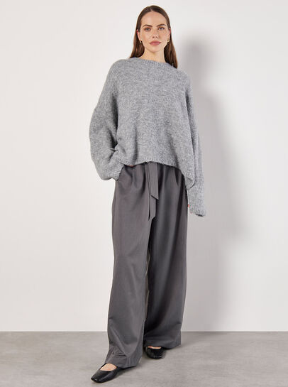 Wide-Leg Tailored Trousers
