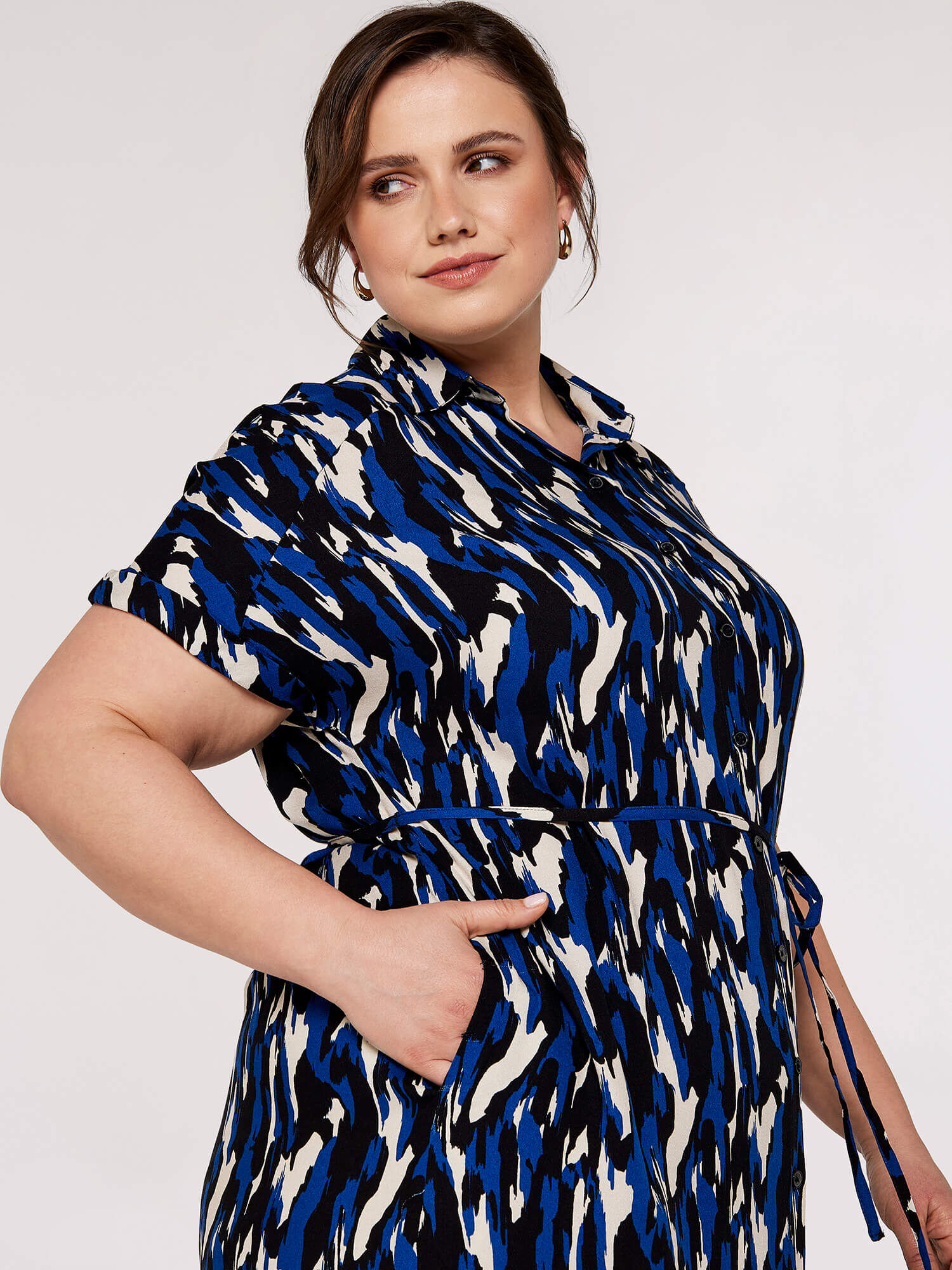 Maxi new arrivals curve dress