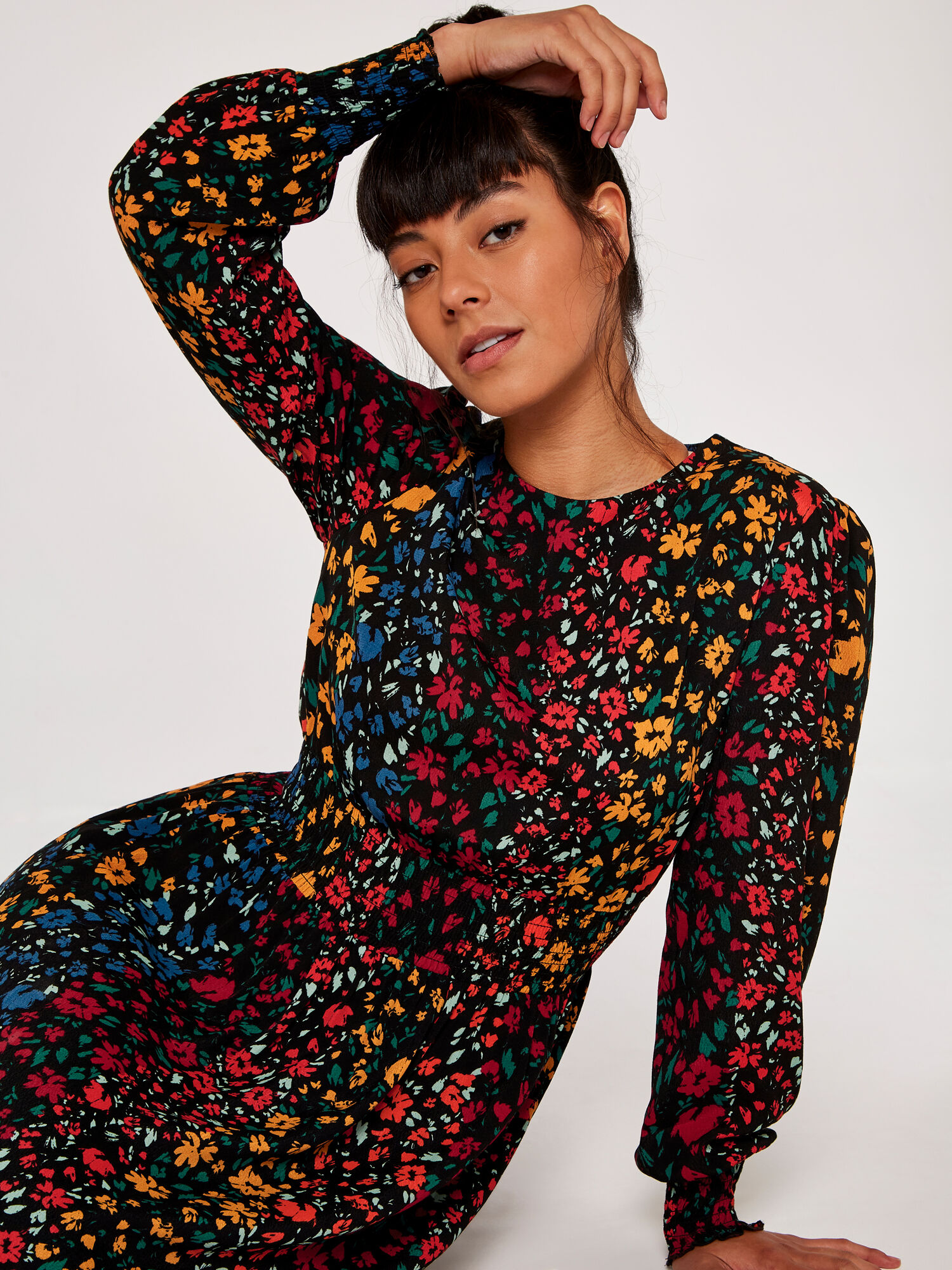 Long sleeve black deals floral midi dress