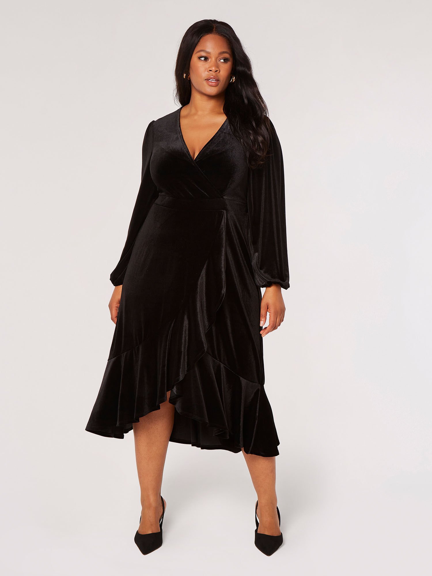 Black midi dress best sale curve