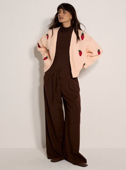 Chunky Knit Strawberry Cardigan