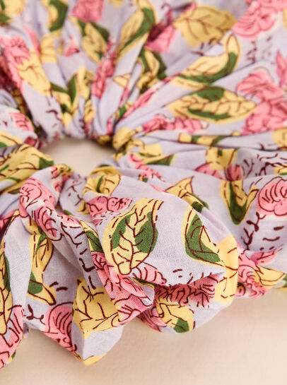 2 pack Extra Large Summer Scrunchies
