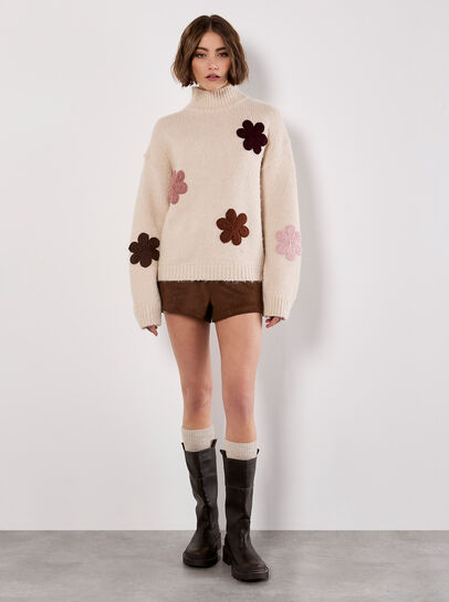 Embroidered Flower Chunky Knit Jumper