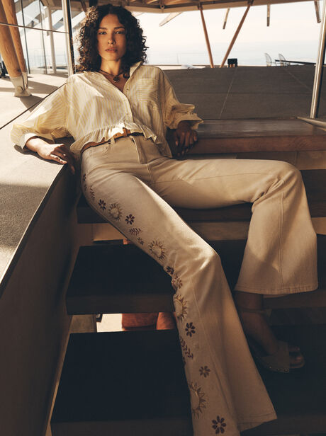 Lulu Floral Embroidered Flare Jeans