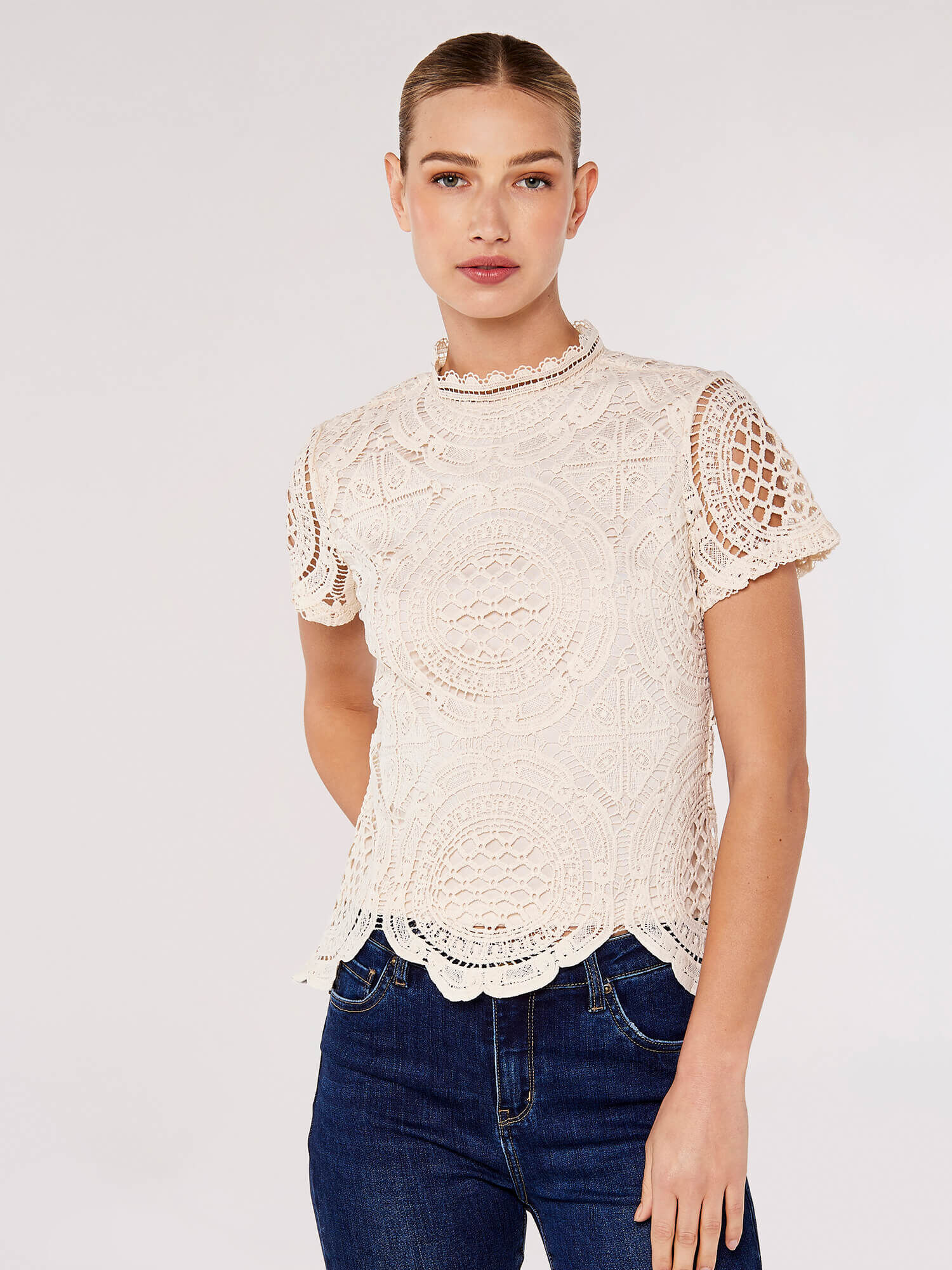 High neck clearance lace blouse