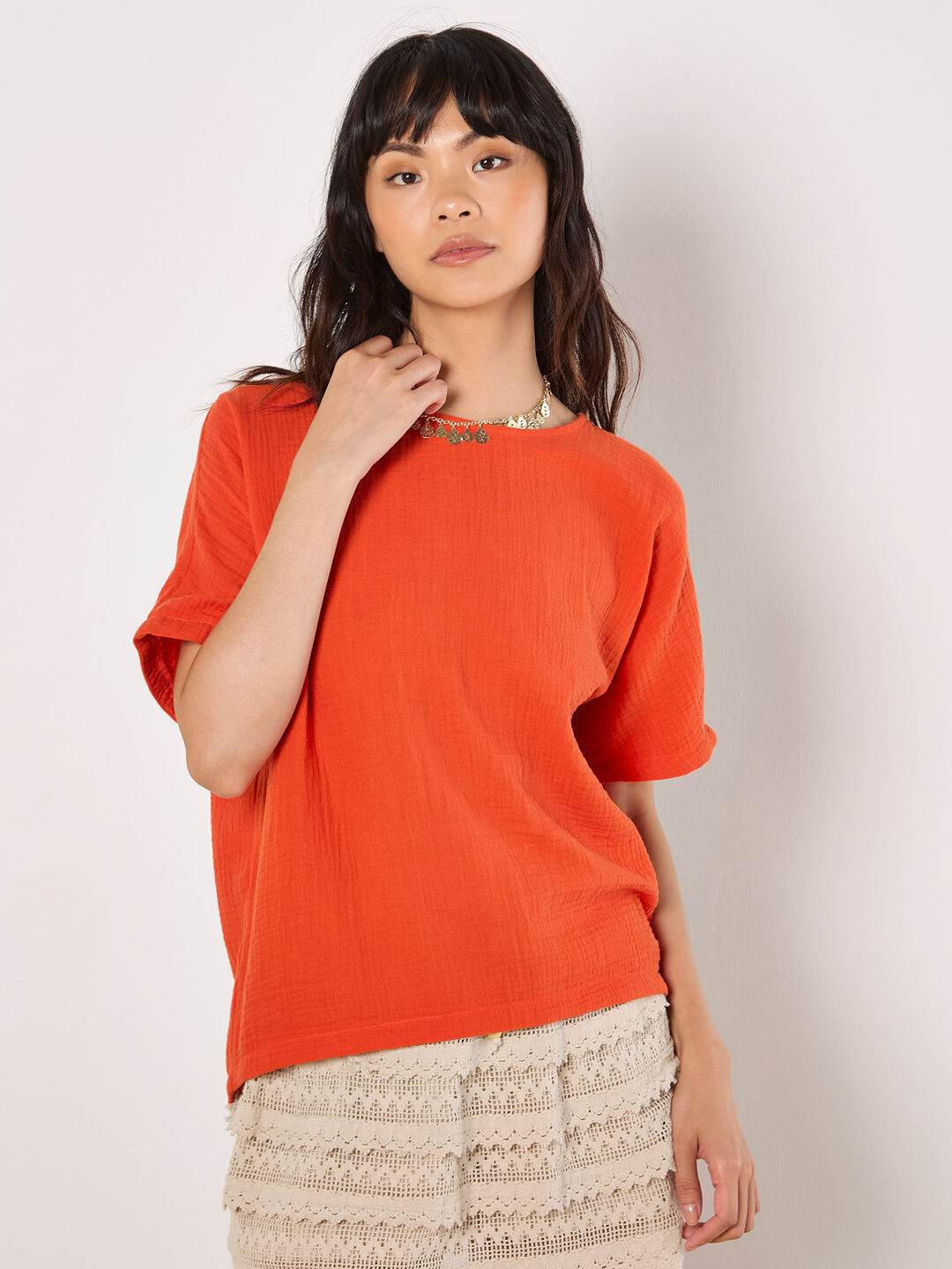 Textured Cotton Button Back T-Shirt