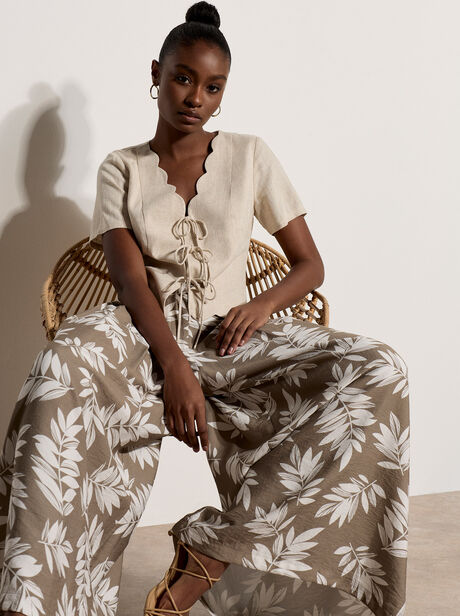 Leaf Print Pleated Culotte Trousers