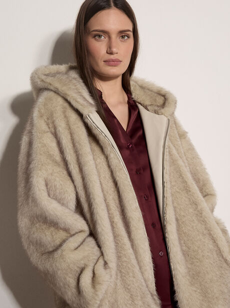 Soft Faux Fur Hooded Jacket