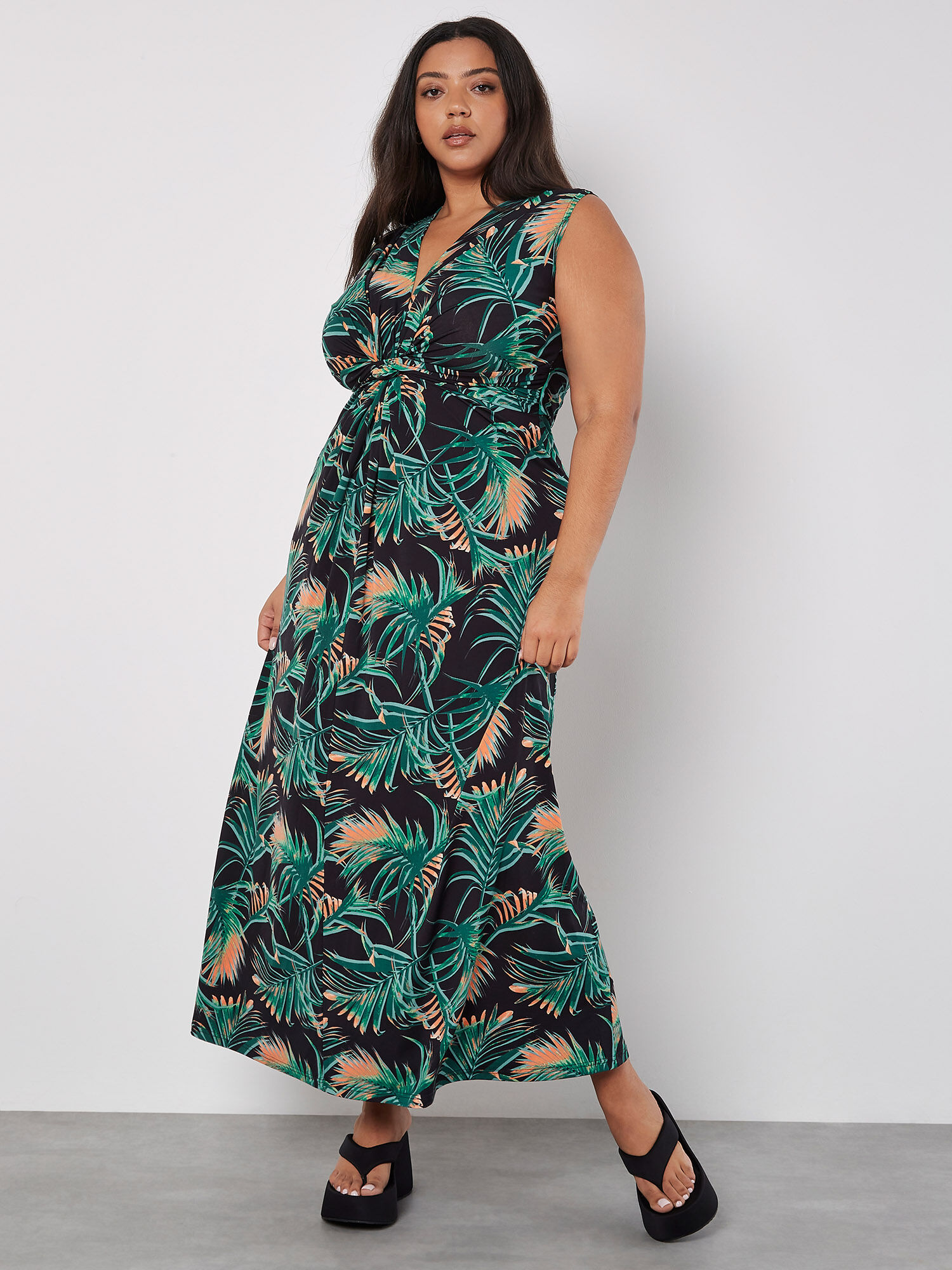 Apricot clothing plus size hotsell