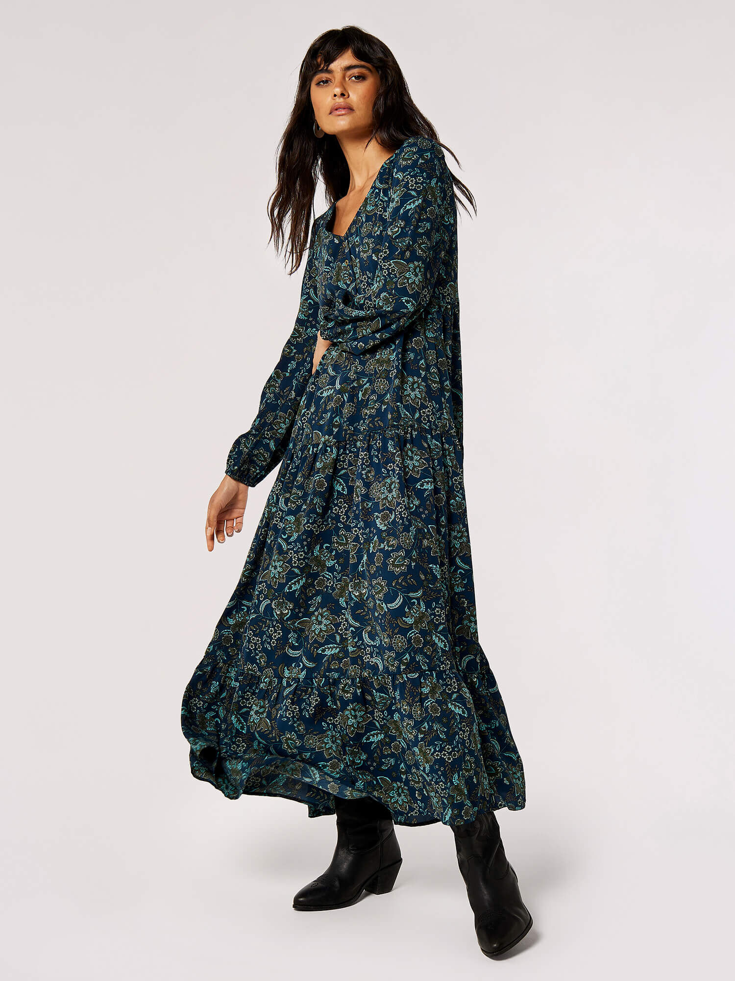 Long sleeve floral boho dress discount