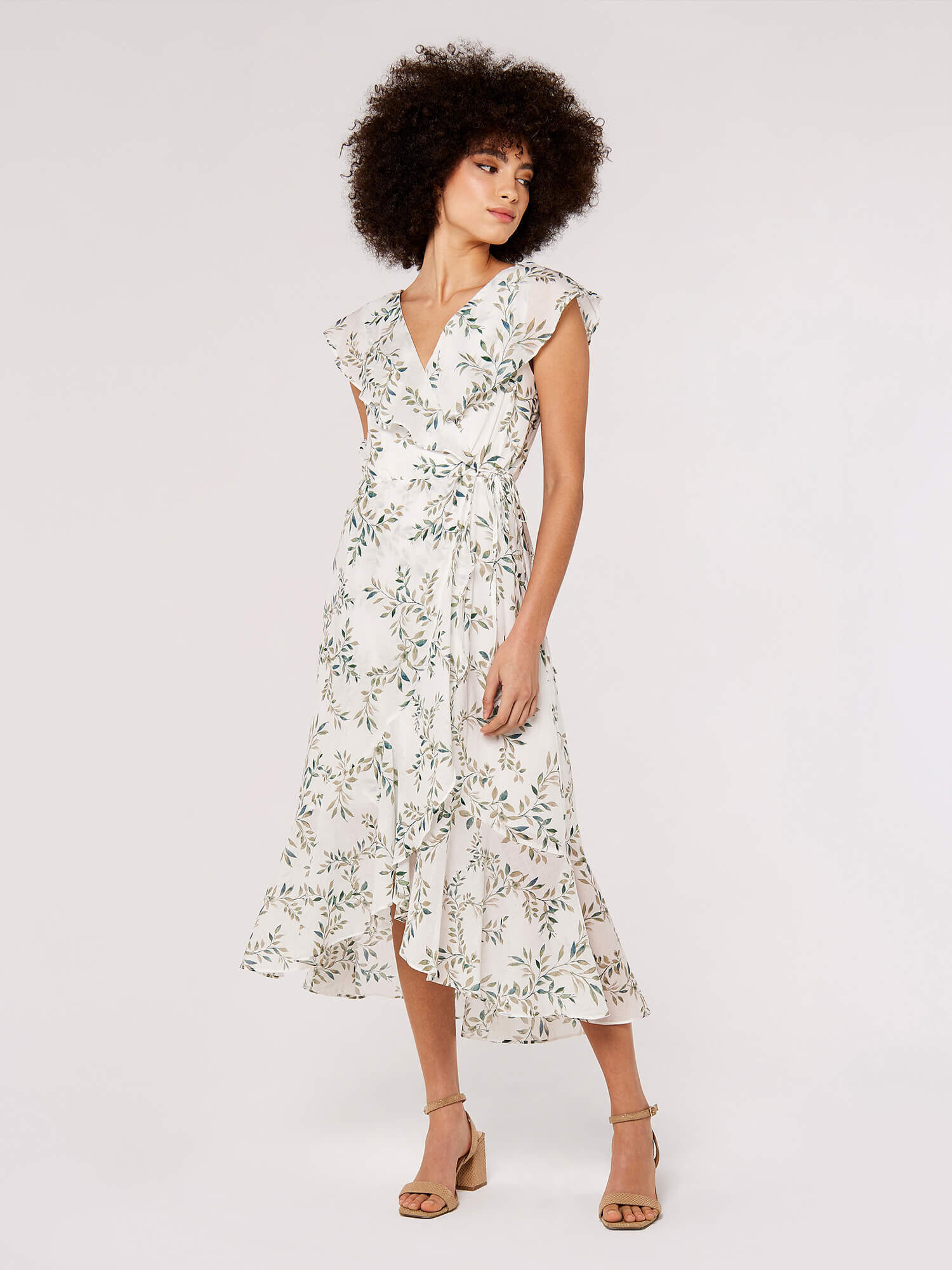 Max studio dresses sales outlet