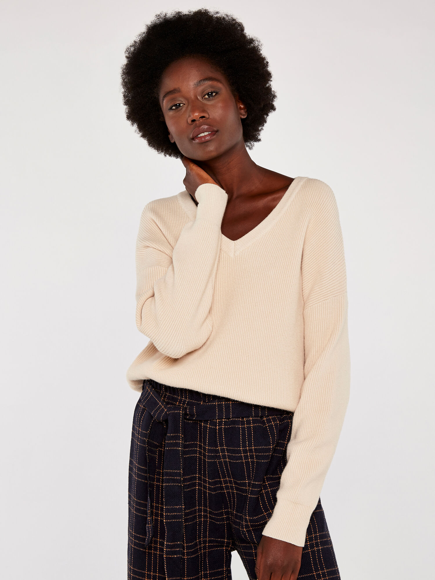 Oversized black discount v neck sweater