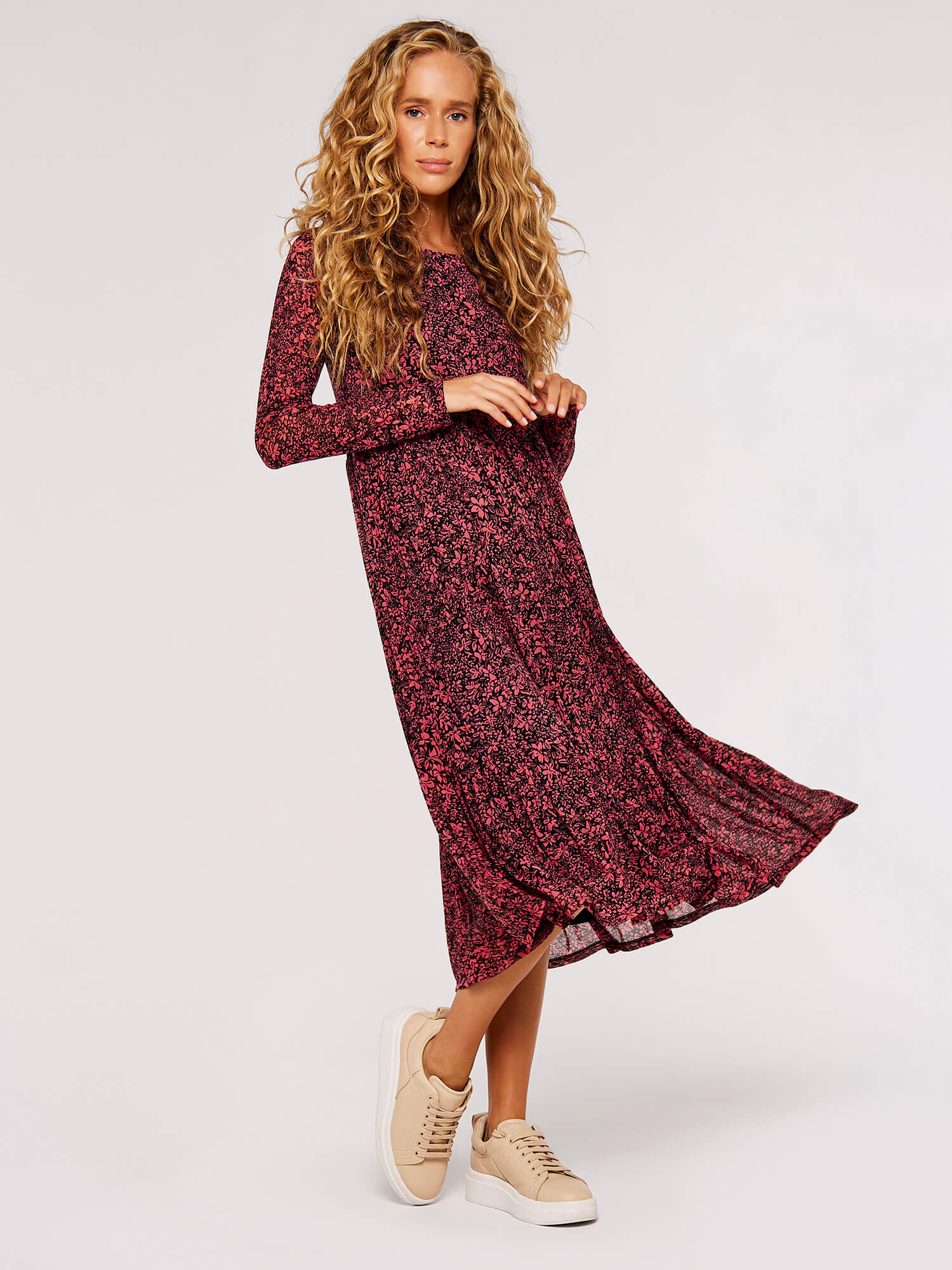 Floral Print Midi Dress Apricot Clothing