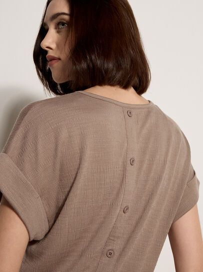 Button Back Textured T-Shirt