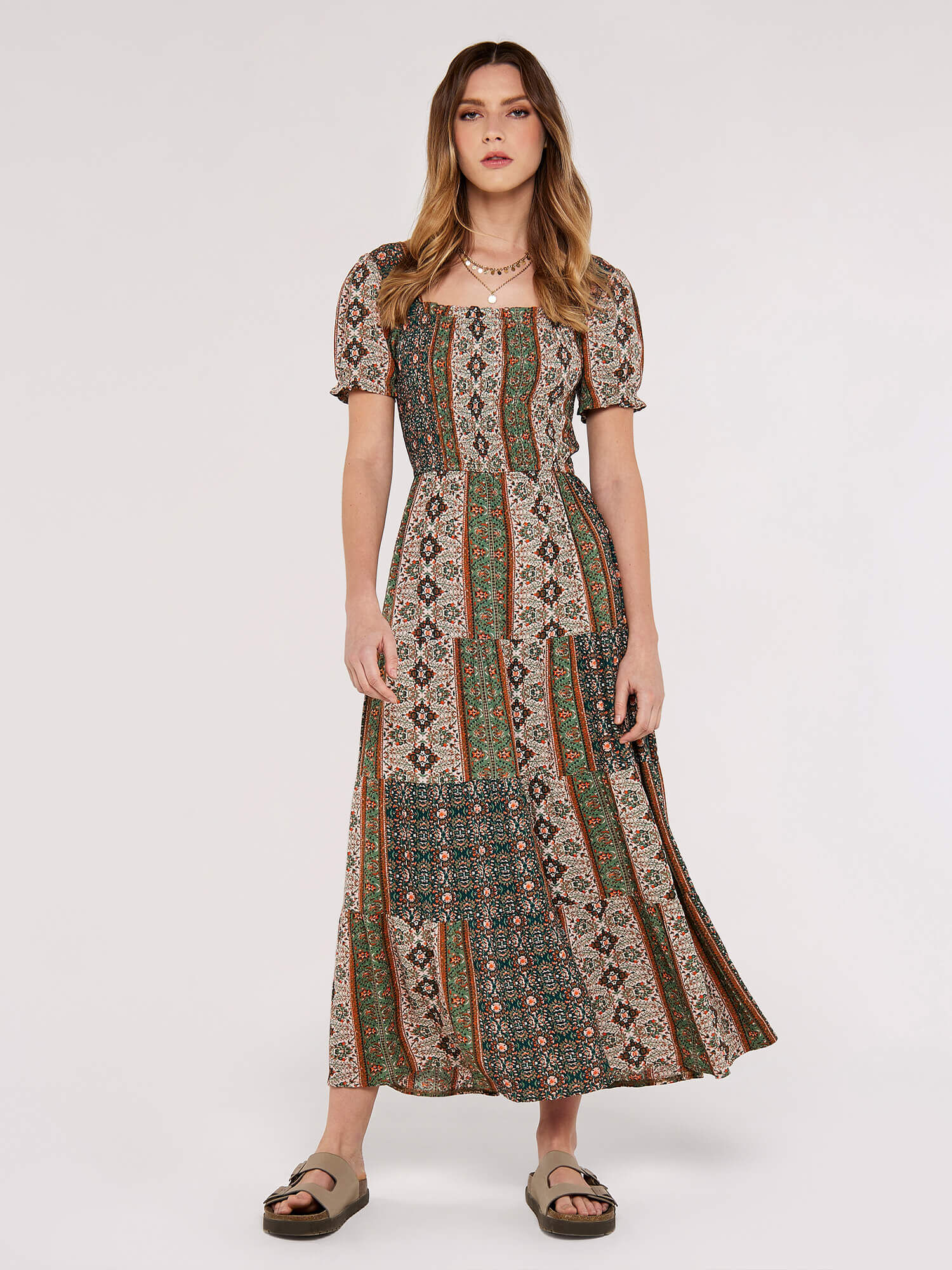 Boho Chic Womenswear Apricot Clothing