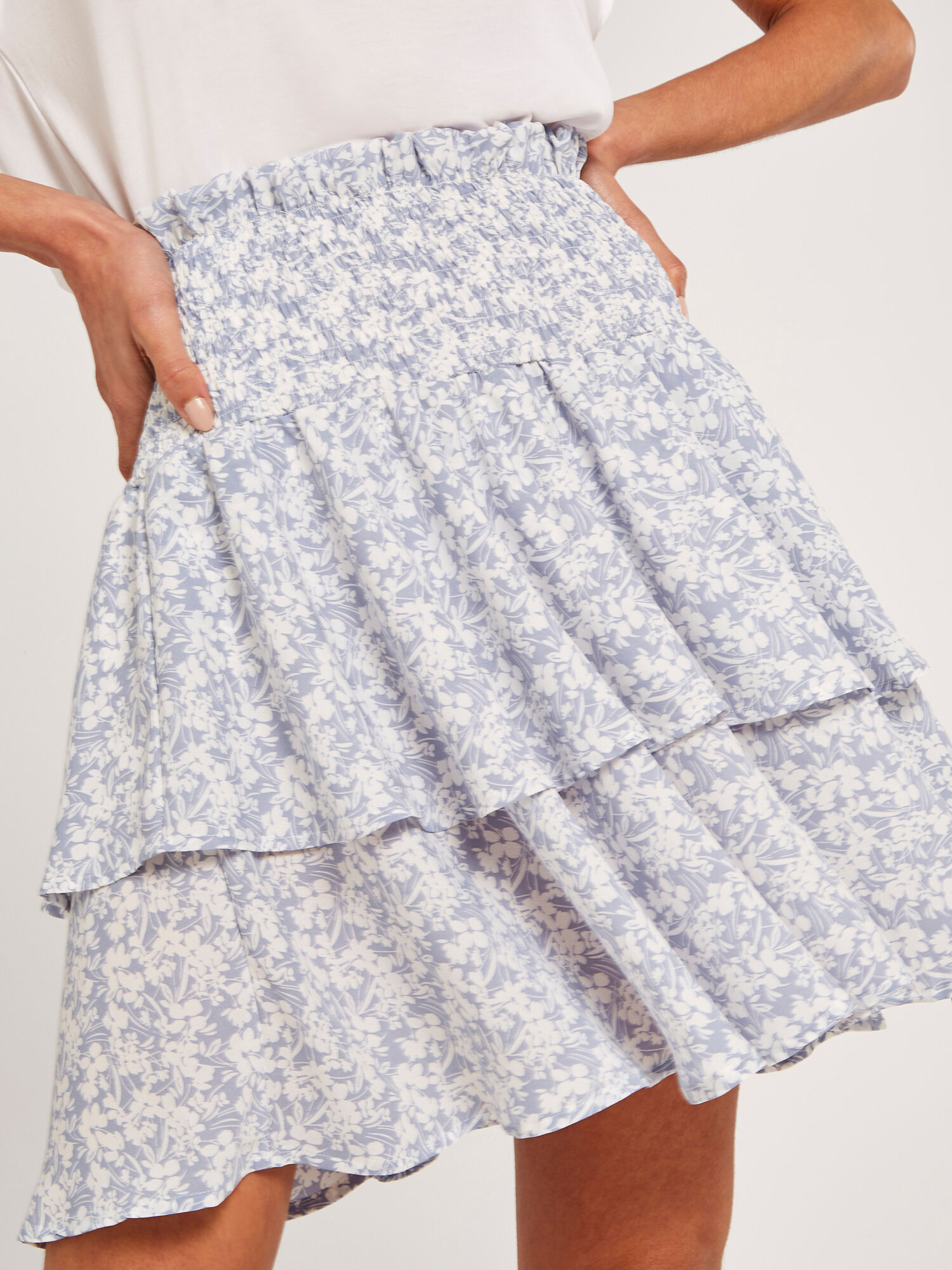 Patterned tiered skirt discount
